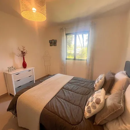 아파트 A Maghjina Proche Port Et Centre 포르토베쉬오